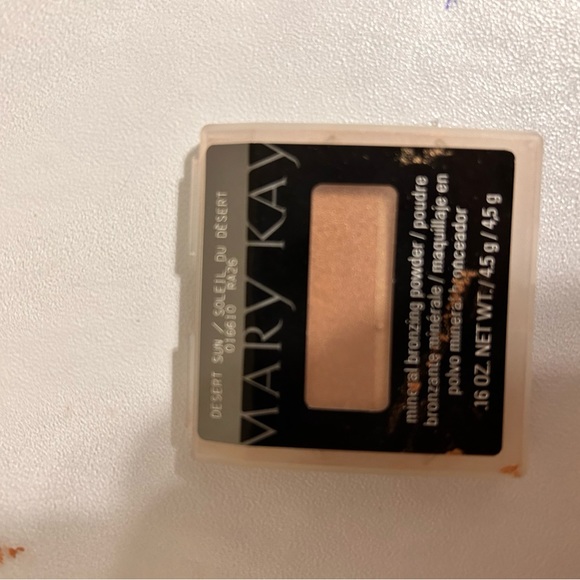 Mary Kay makeup, different color, Ivy beige bronze ! - Picture 5 of 7